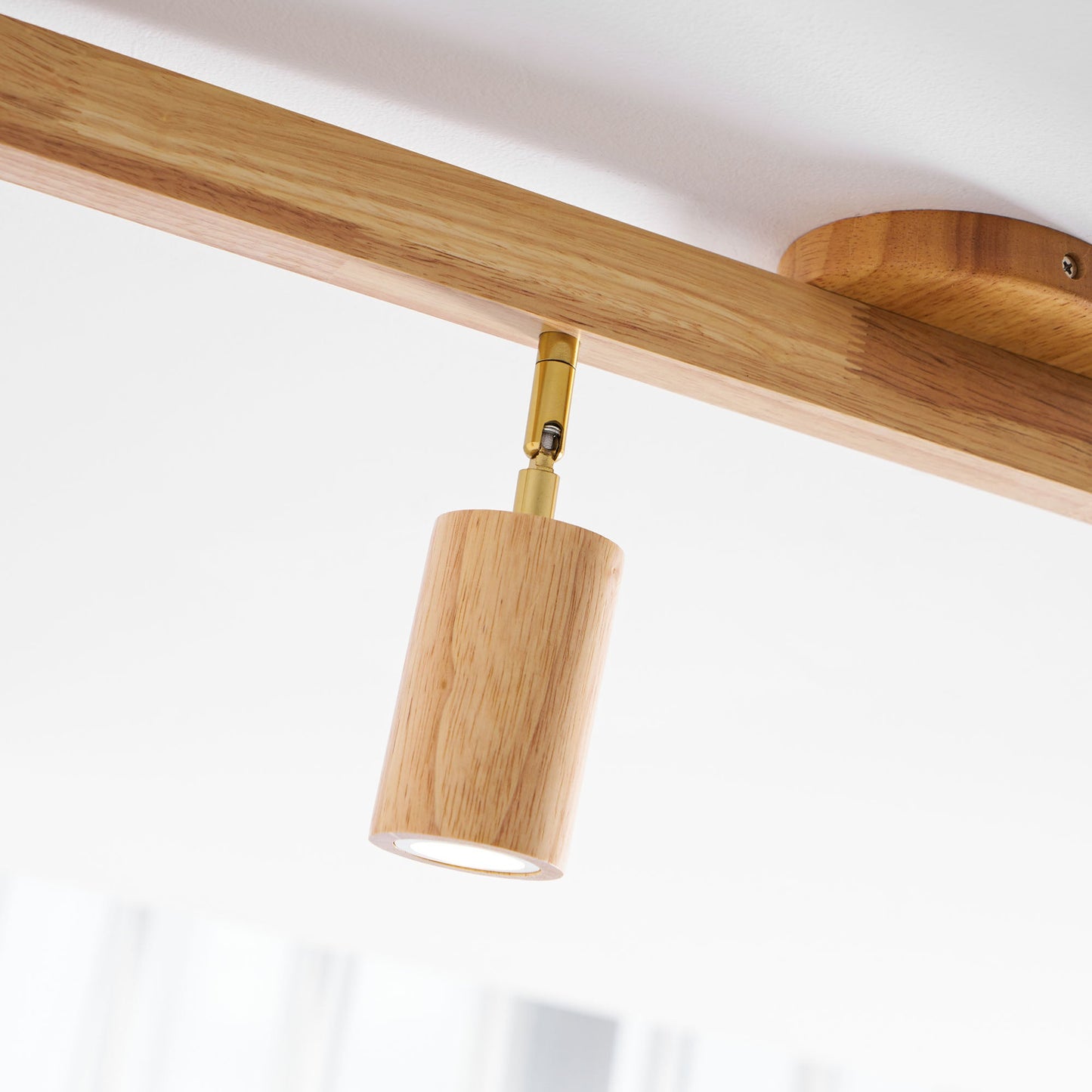Ceiling Spotlight Track Light Scandinavian with Rotatable Wood Heads and E27 Fitting