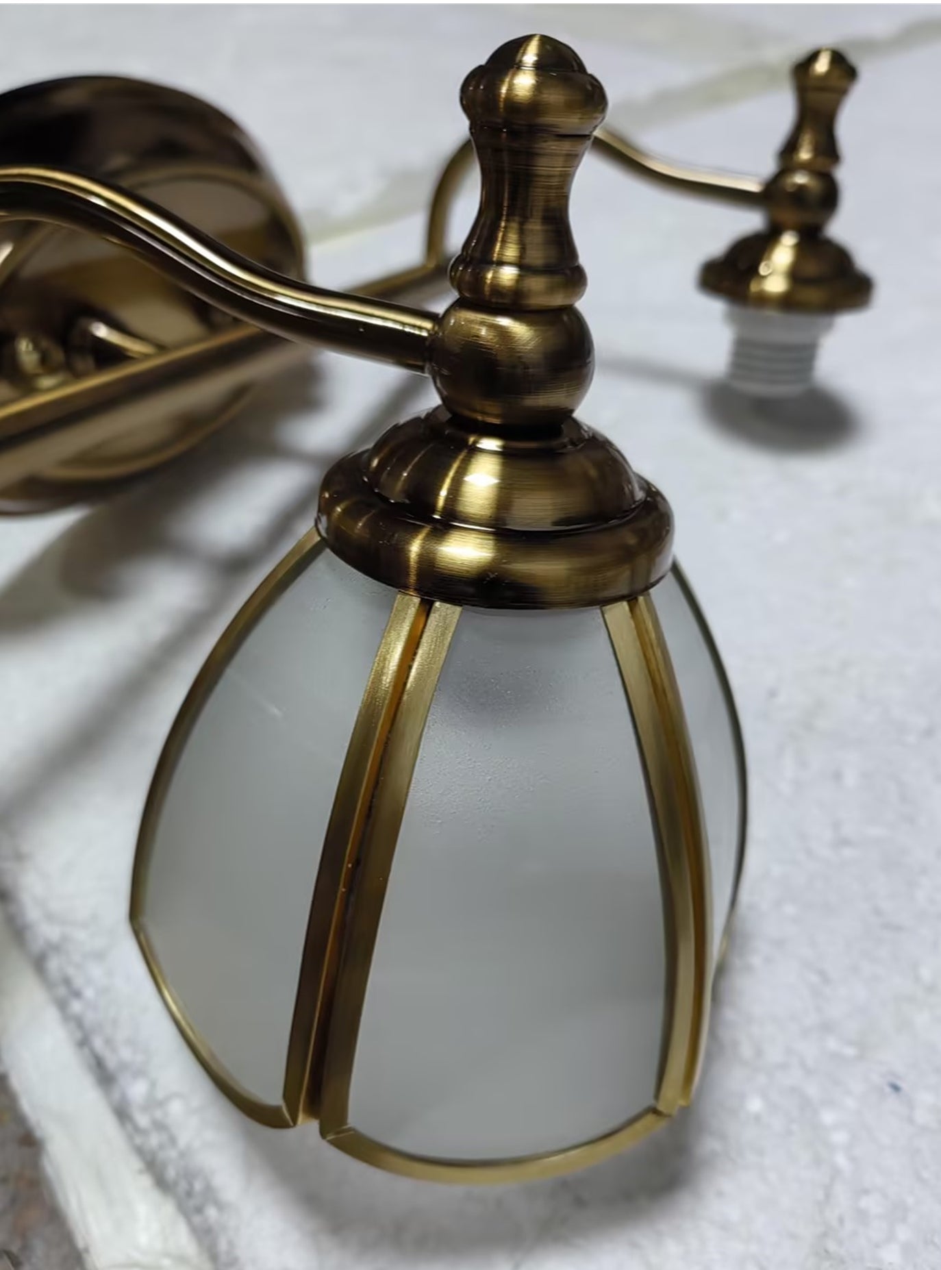 Vintage Wall Sconce with Scalloped Glass Shades for Bathroom Vanity Mirror