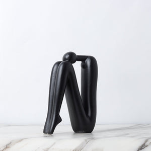 Black 2 (15 × 5 × 20 cm)