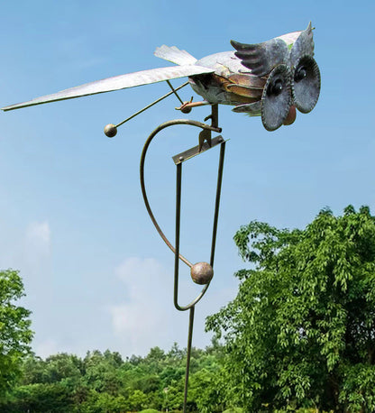 Bird Wind Spinner Garden Ornament with Moving Wings