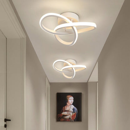 Ceiling Lamp Modern LED Flush Mount with Interlocking Ring Design