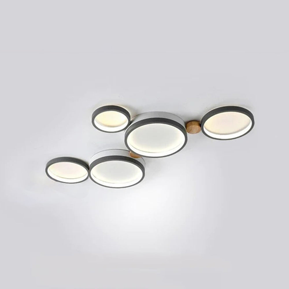 Ceiling Lamp Scandinavian with Linked Round Heads and Wood Accents