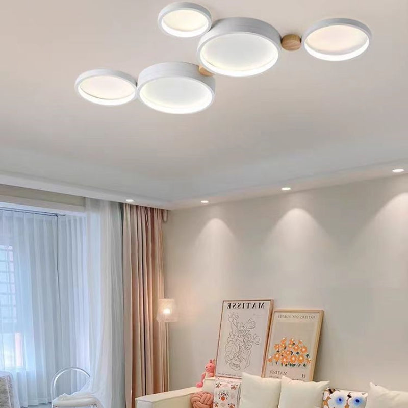 Ceiling Lamp Scandinavian with Linked Round Heads and Wood Accents