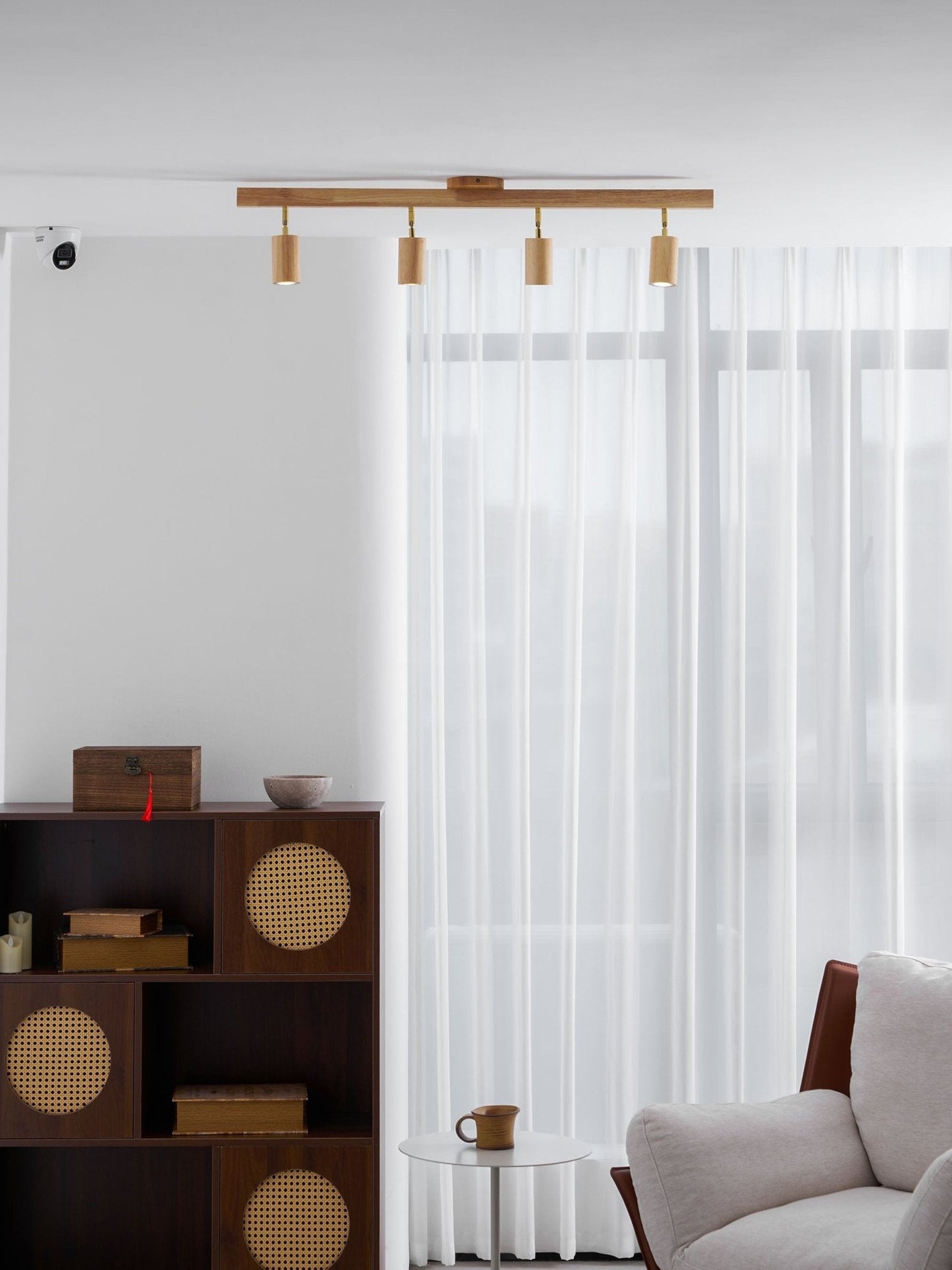 Ceiling Spotlight Track Light Scandinavian with Rotatable Wood Heads and E27 Fitting