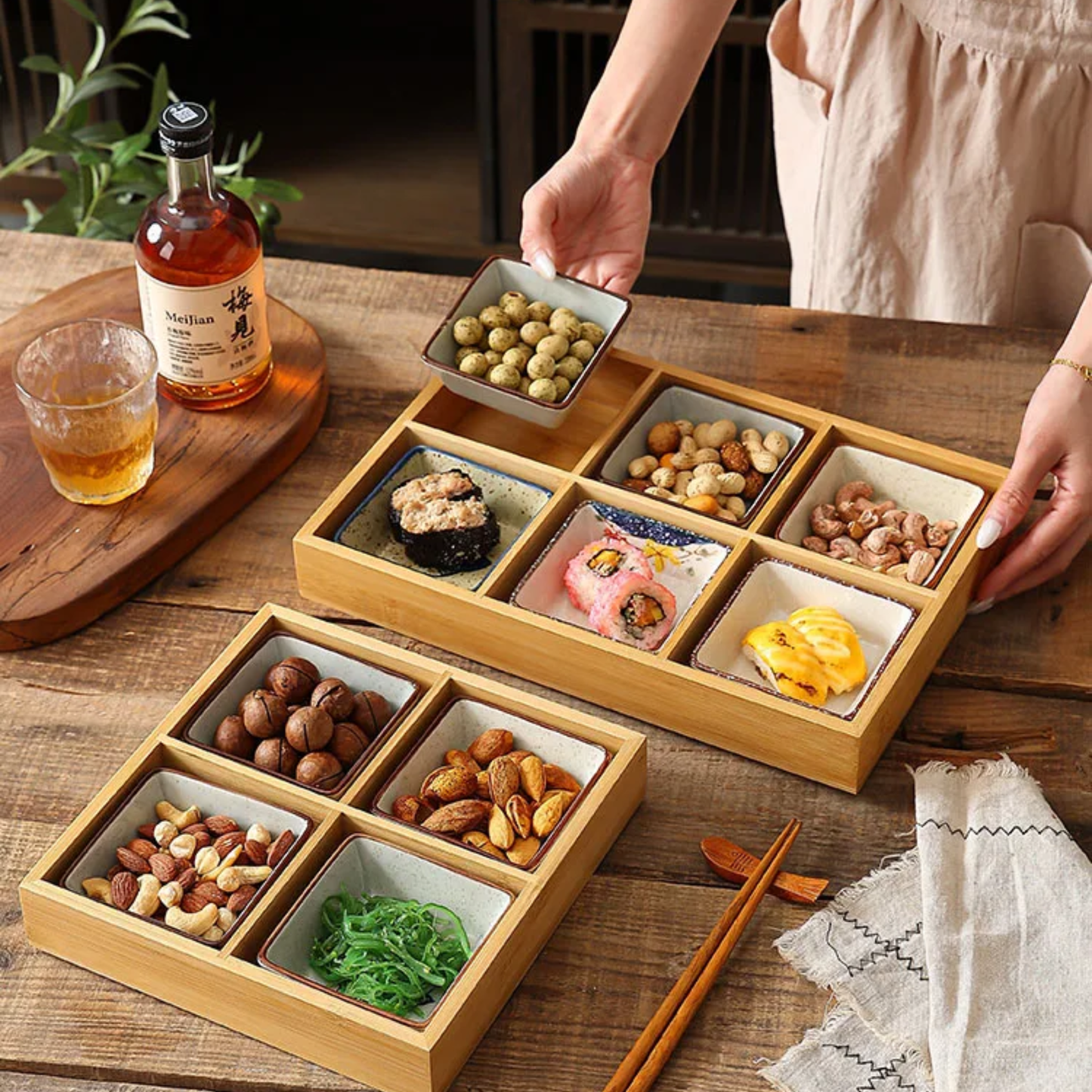 Ceramic Dipping Dish Set of 4 with Japanese Motif Design