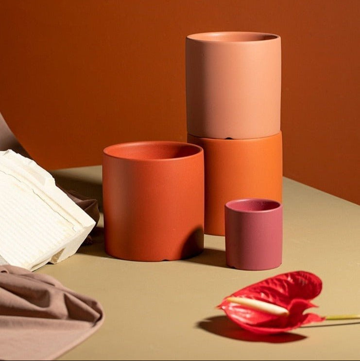 Ceramic Plant Pot with Saucer and Drainage Hole, Minimalist Cylinder Design