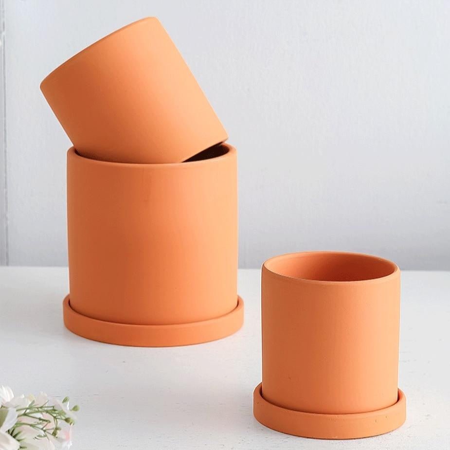 Ceramic Plant Pot with Saucer and Drainage Hole, Minimalist Cylinder Design
