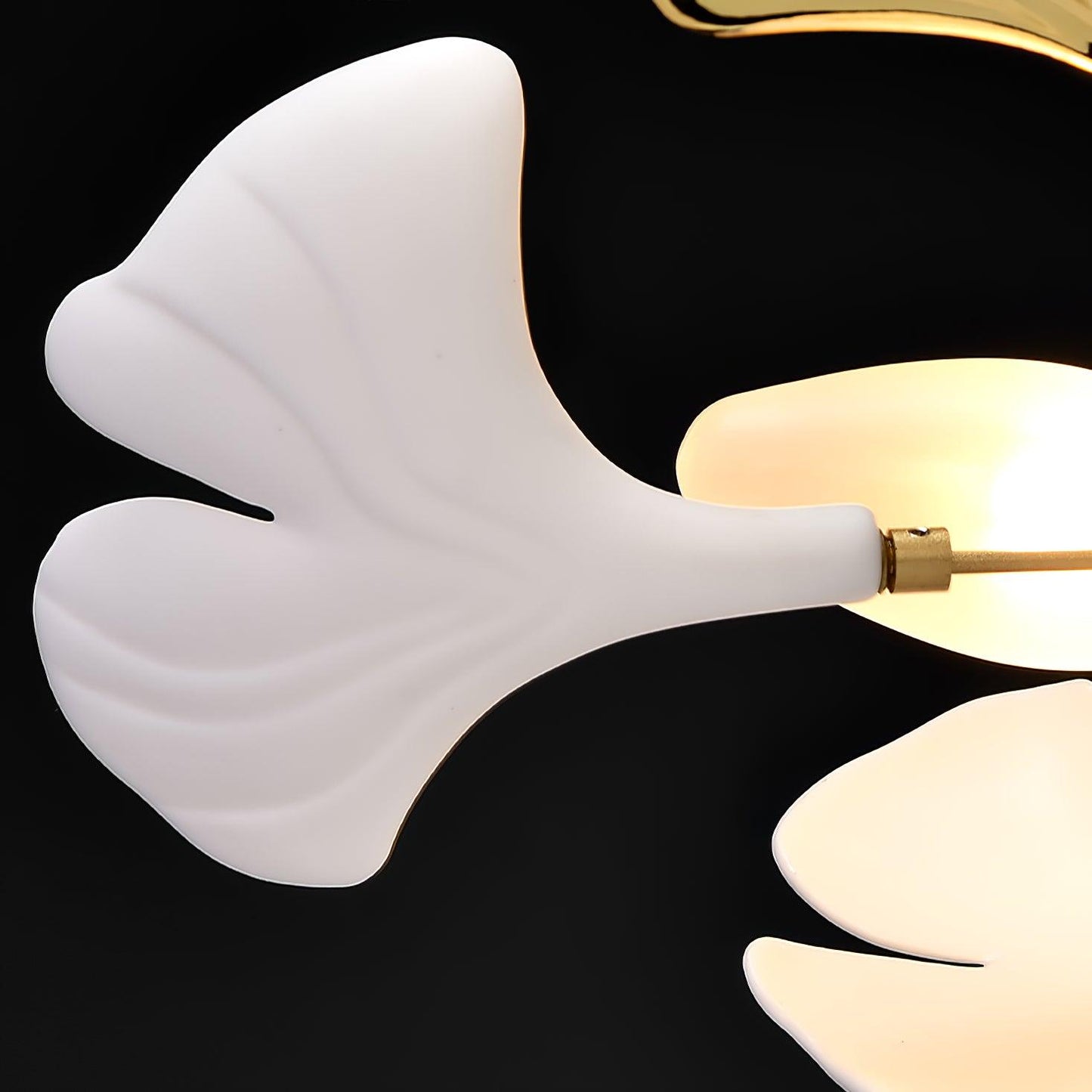 Chandelier Art Deco with Ceramic Ginkgo Leaves and Gold Branches