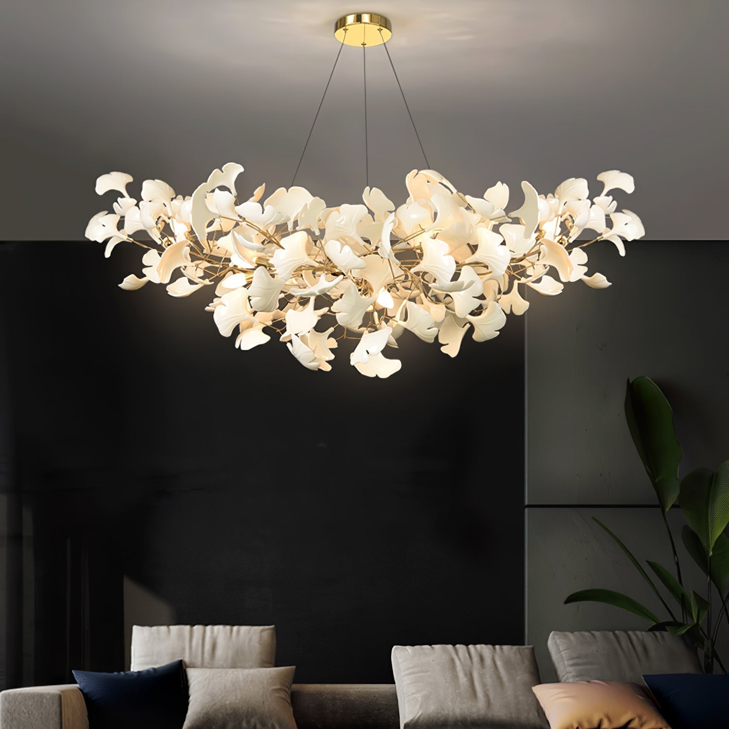 Chandelier Art Deco with Ceramic Ginkgo Leaves and Gold Branches