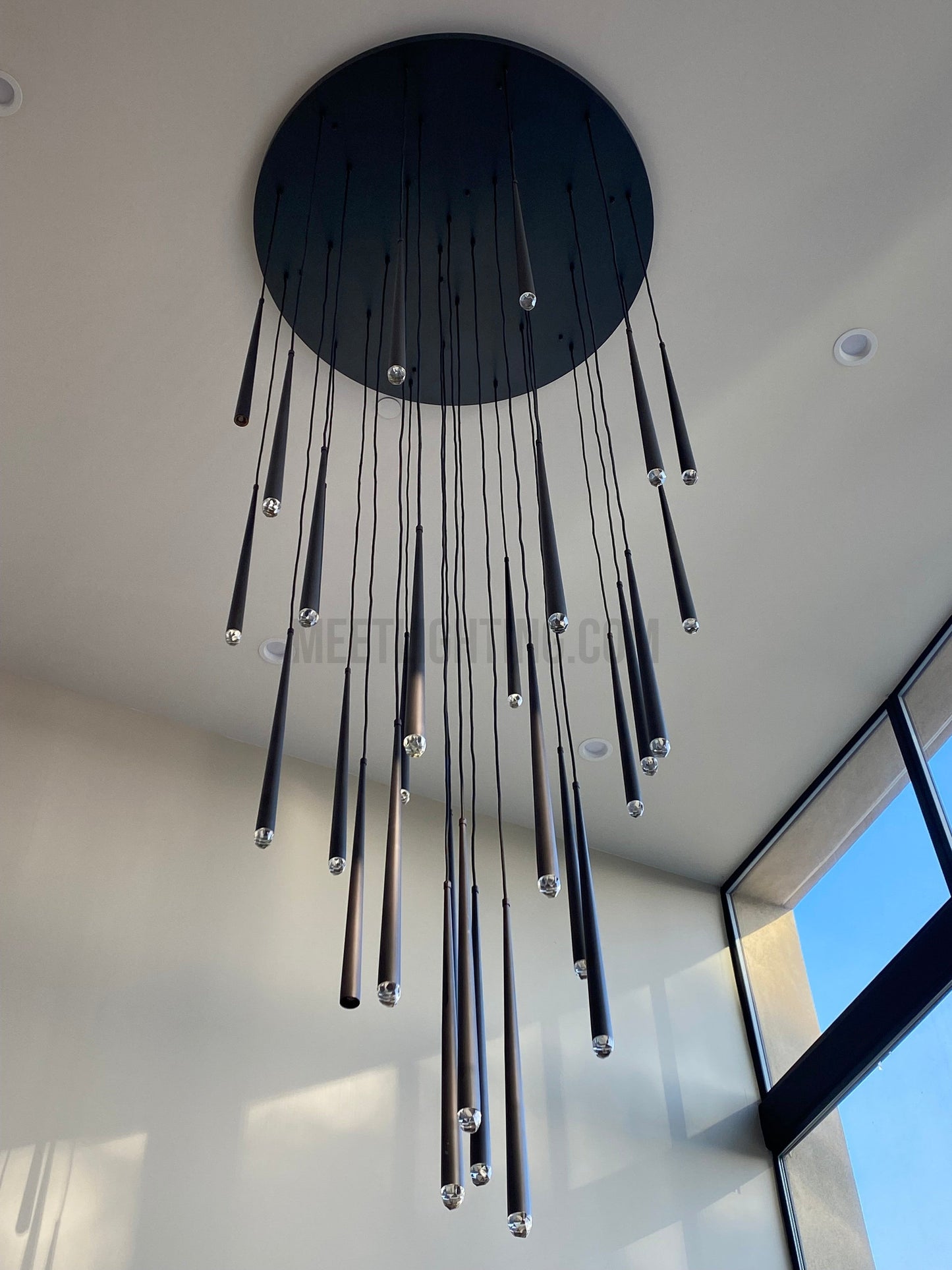 Chandelier Modern with Tubular Pendants and Round Canopy, 12 Lights