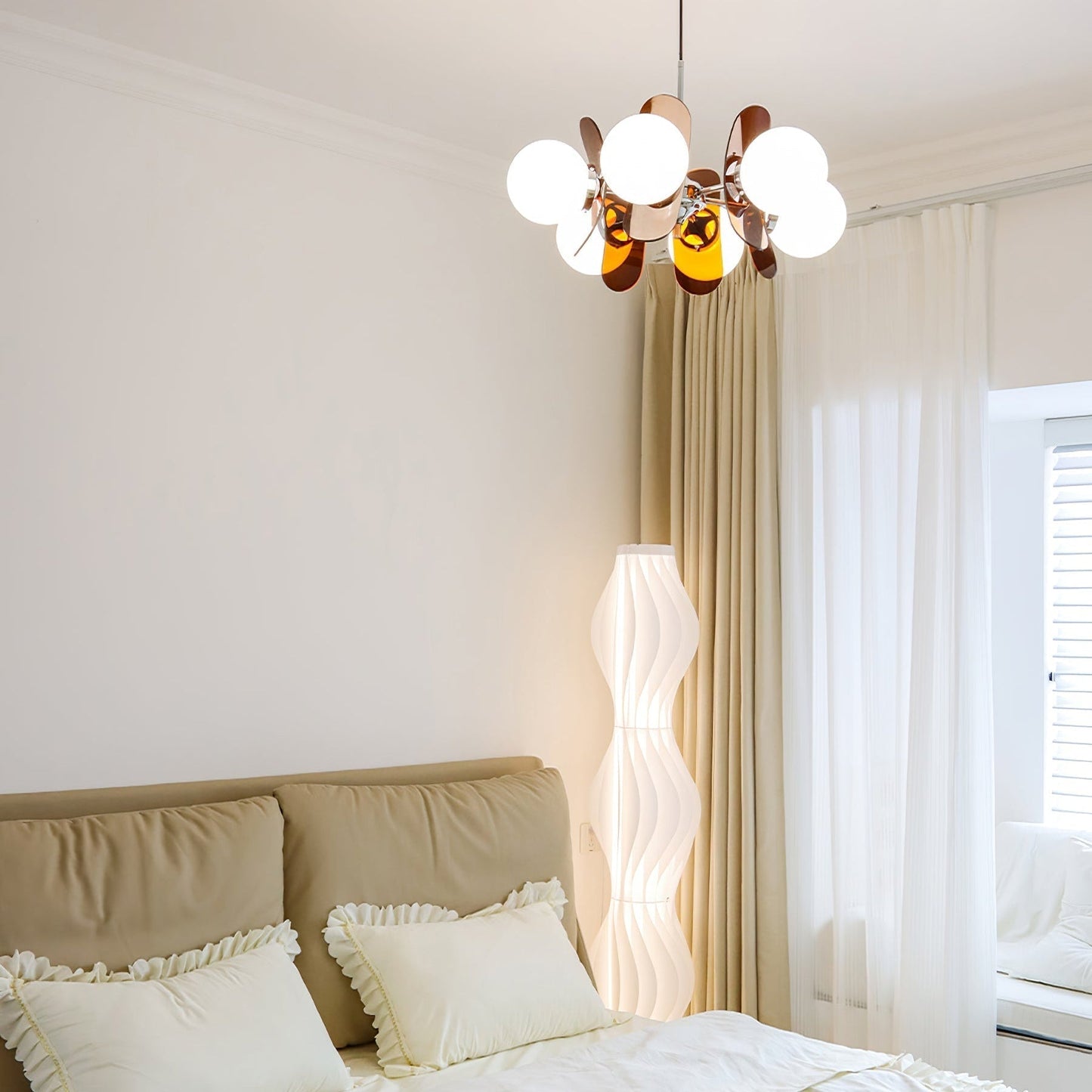 Chandelier Retro with Floral Acrylic Panels and Globe Shades