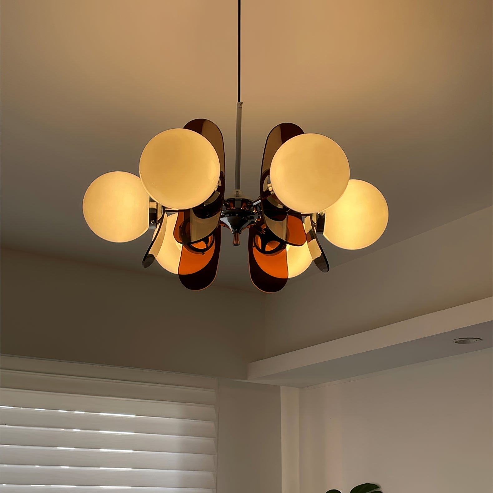 Chandelier Retro with Floral Acrylic Panels and Globe Shades