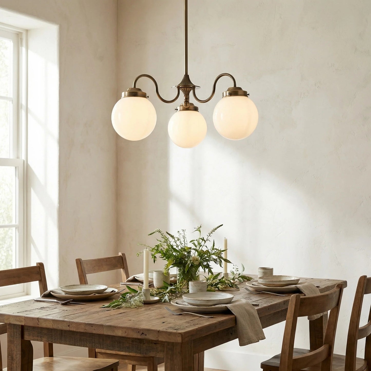 Chandelier Vintage with Three Frosted Glass Globes and Curved Arms