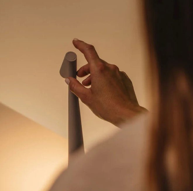 Cordless LED Table Lamp Minimalist with Dimmer and Rechargeable Battery