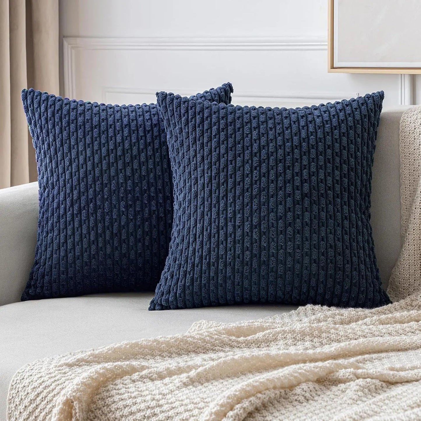 Corduroy Cushion Cover with Ribbed Texture and Zipper Closure