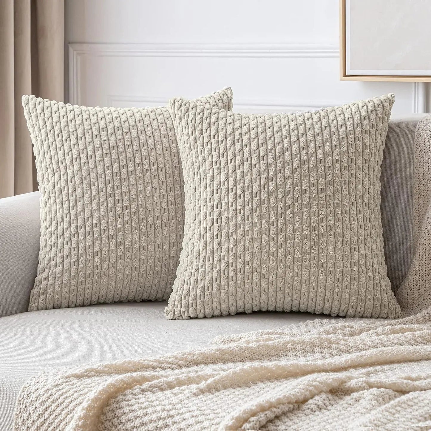 Corduroy Cushion Cover with Ribbed Texture and Zipper Closure