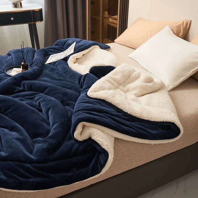 Double-Sided Sherpa Throw Blanket for Sofa and Bed with Flannel Fleece