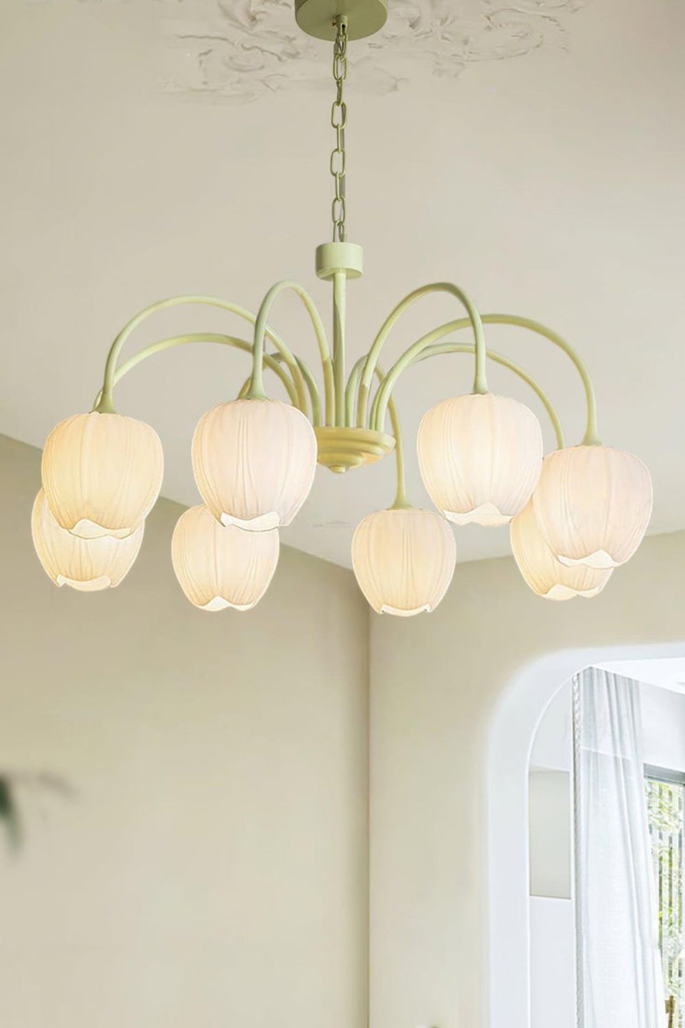 Floral Chandelier Bohemian with Tulip Glass Shades and Adjustable Chain
