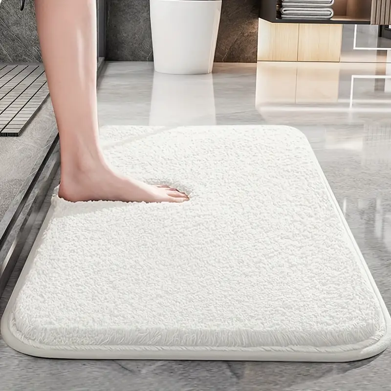 Fluffy Bath Mat with Anti-Slip Bottom and Rounded Corners
