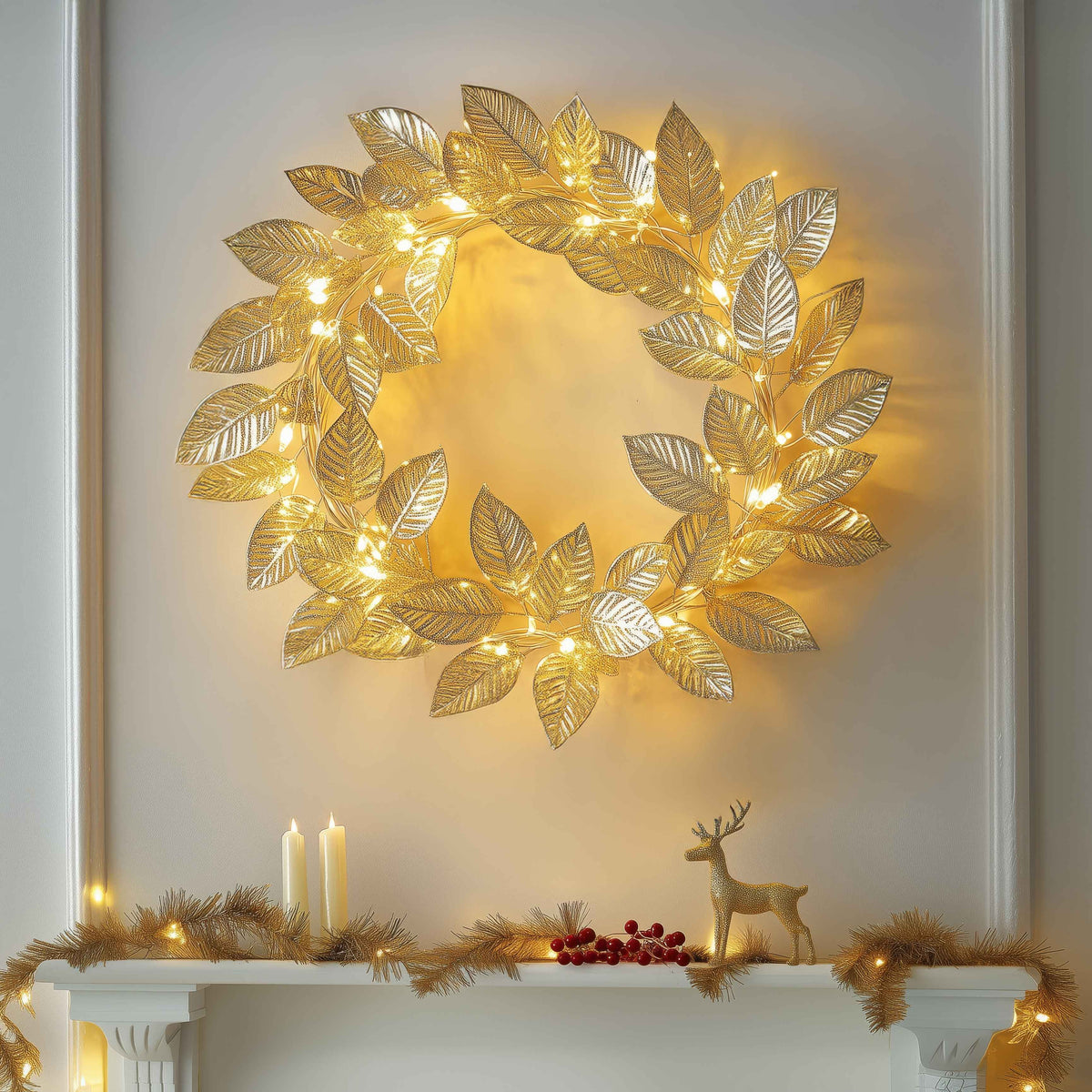 LED Leaf Wreath Wall Decoration with Warm Fairy Lights