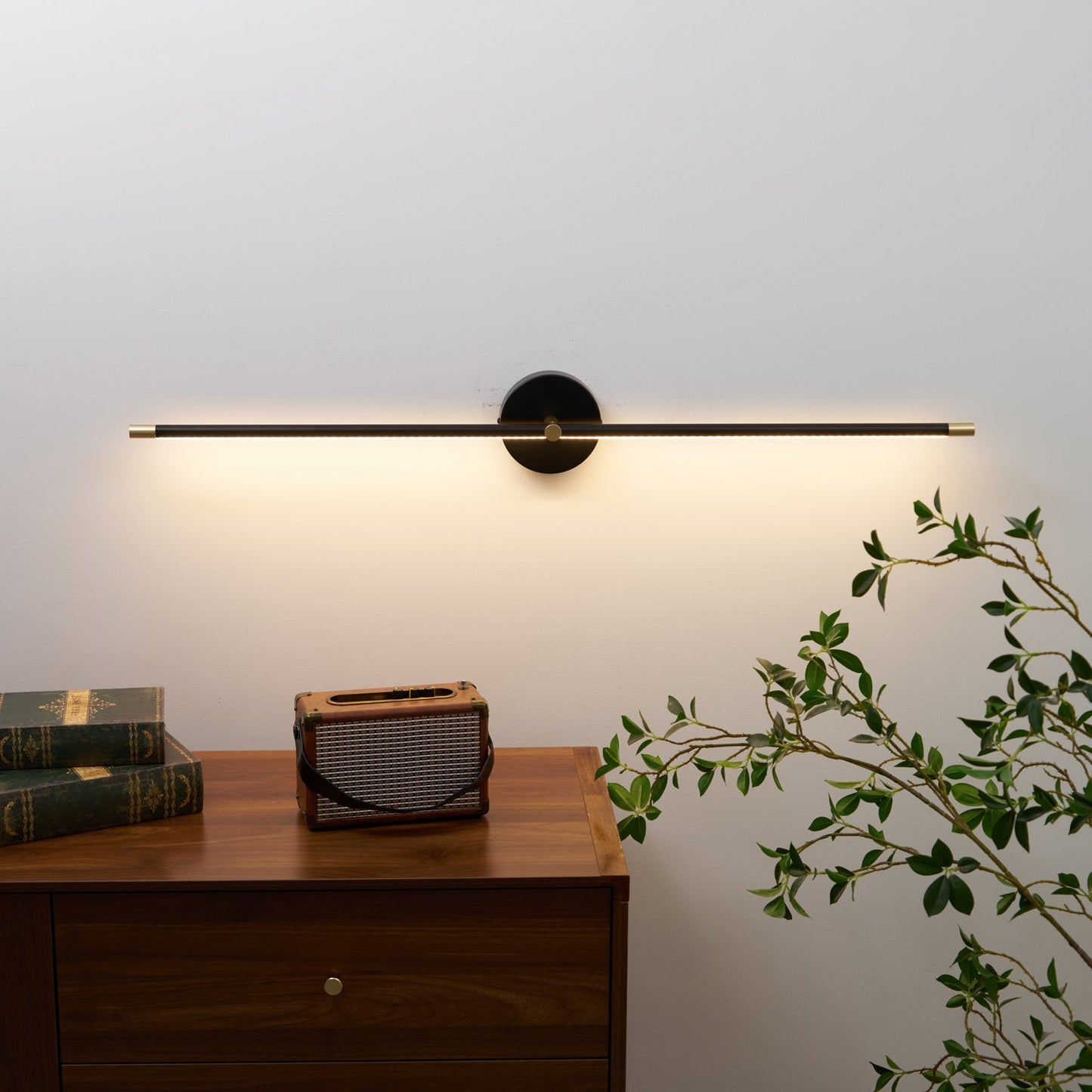 Linear LED Wall Lamp Minimalist Vanity and Picture Light with Integrated LED
