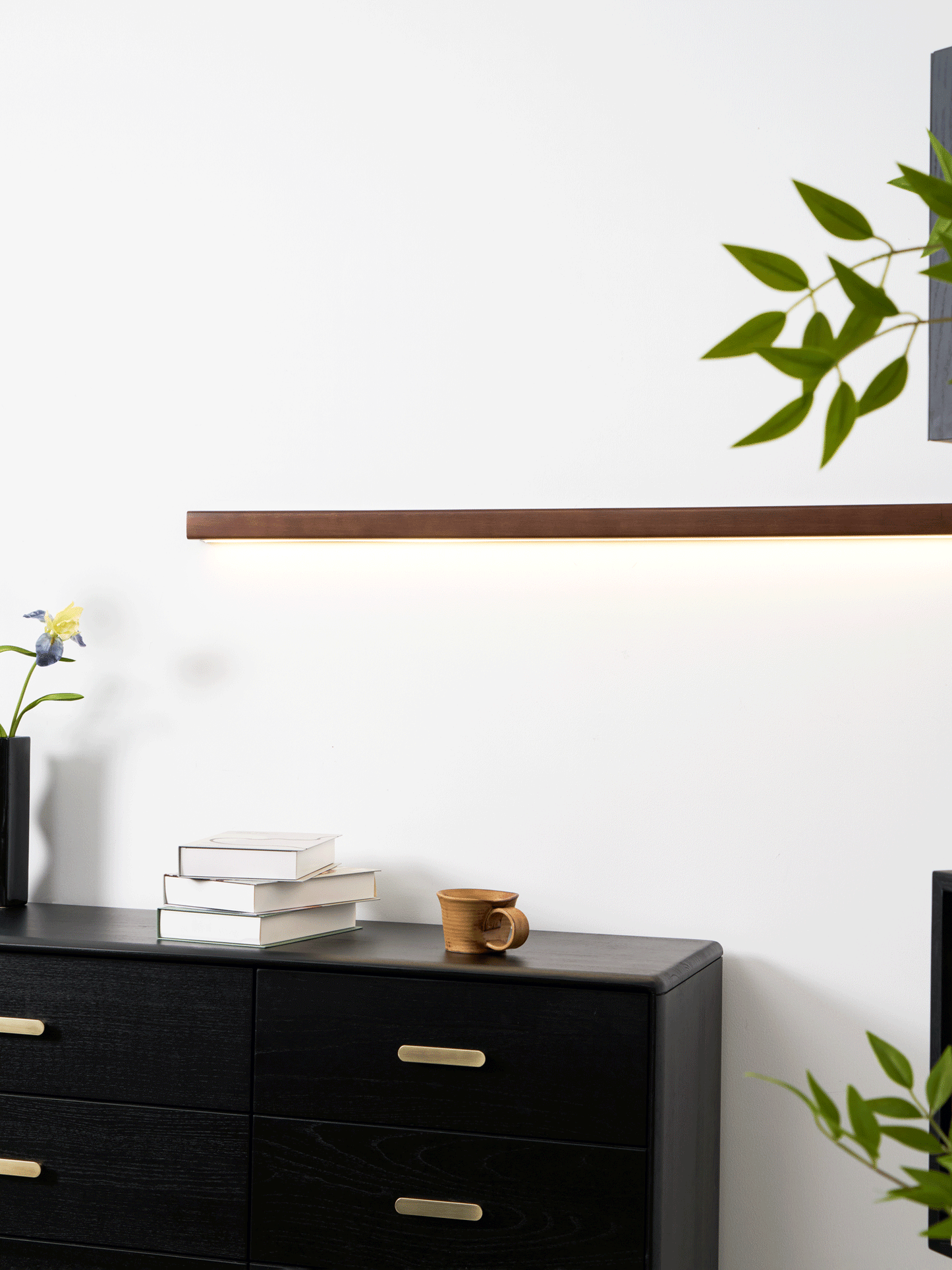 Linear Wood Wall Light Scandinavian with Dual-Mount Design and Integrated LED
