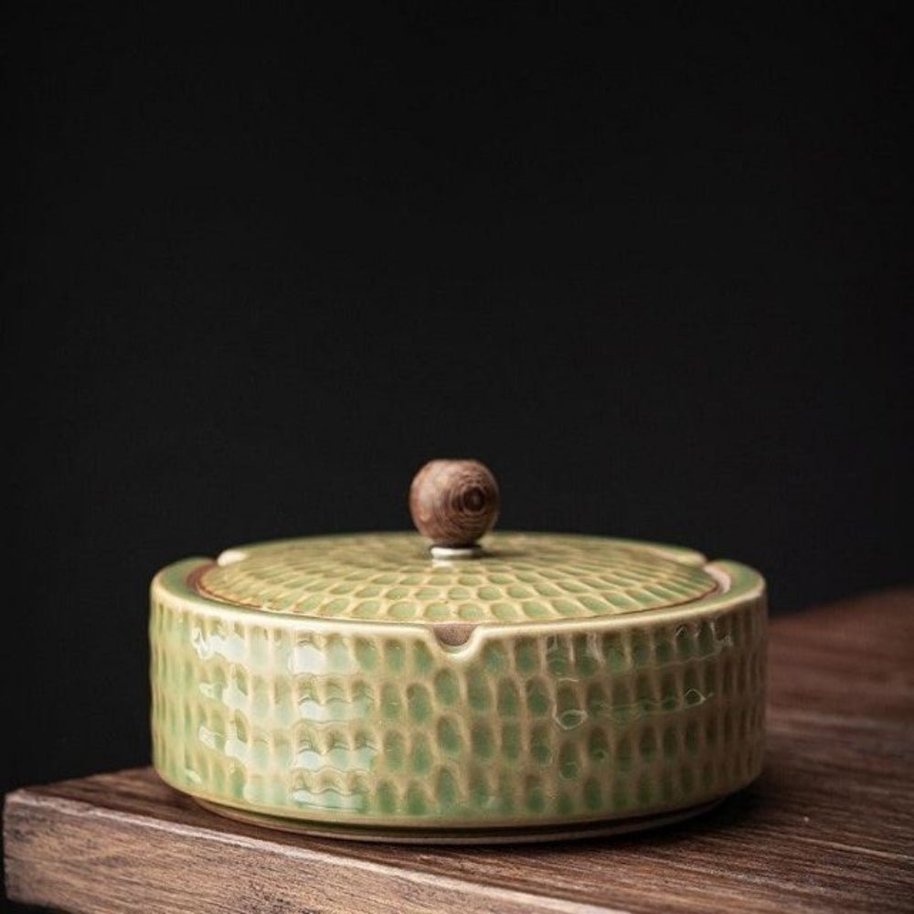 Minimalist Ceramic Ashtray with Wooden Lid