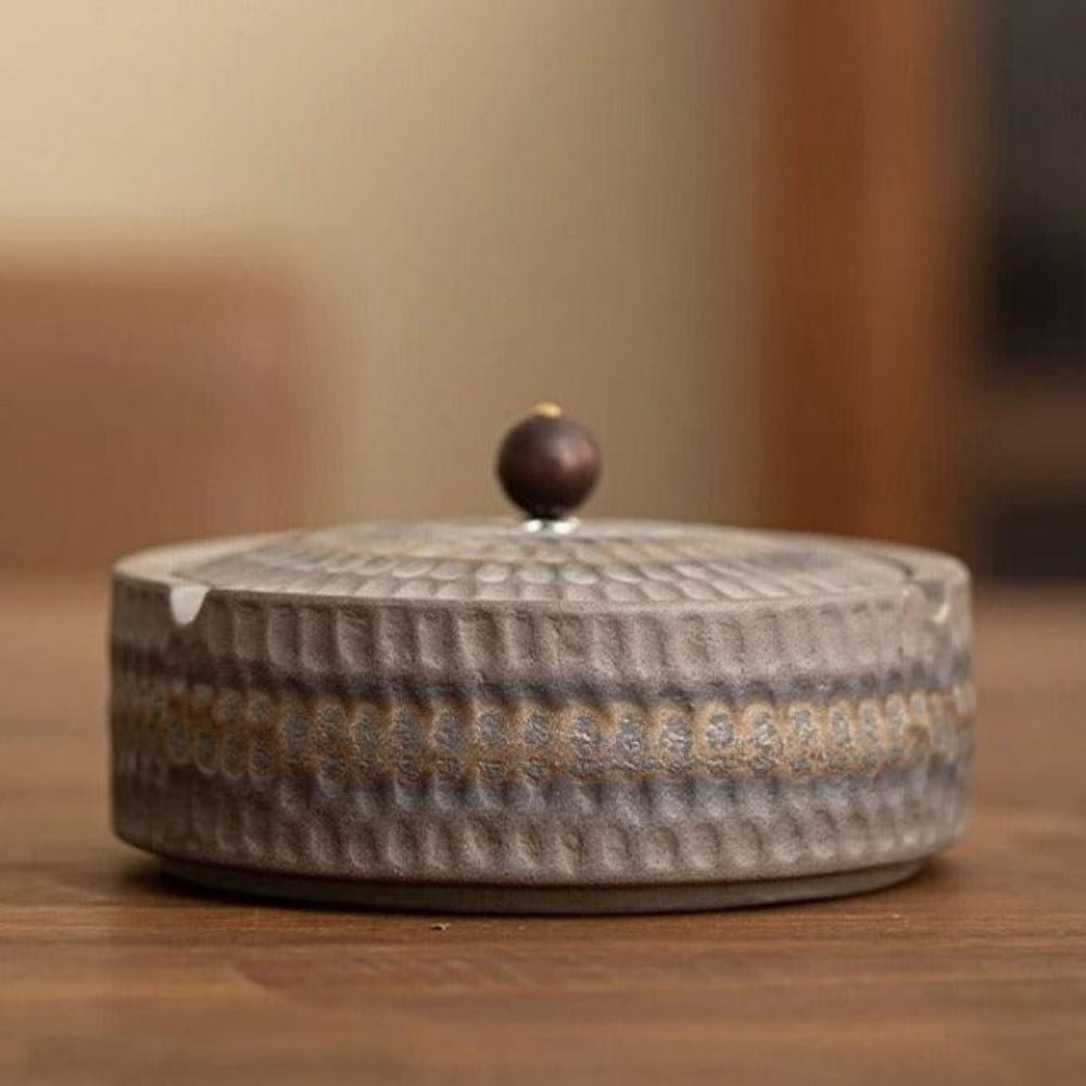Minimalist Ceramic Ashtray with Wooden Lid
