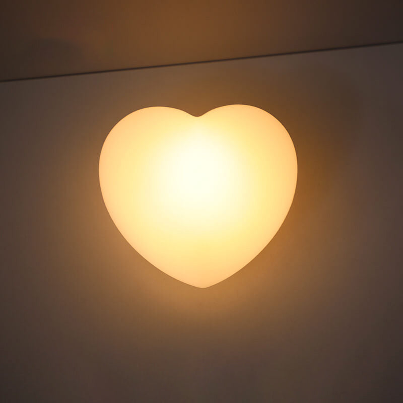 Minimalist LED Table Lamp with Remote Control and Geometric Shape
