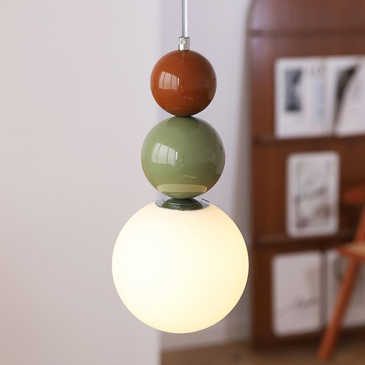 Minimalist Pendant Lamp with Glass Globe and Stacked Spheres