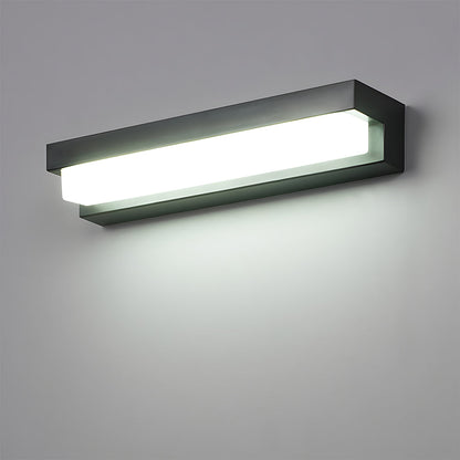 Modern Solar Linear Outdoor Wall Light with IP65 Rating