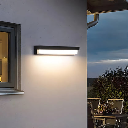 Modern Solar Linear Outdoor Wall Light with IP65 Rating