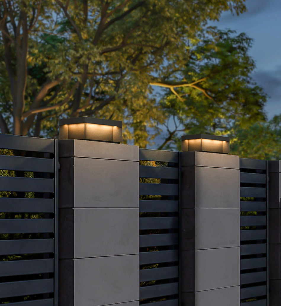 Outdoor Garden Post Cap Light Modern Solar and Wired LED Fence Pillar Lamp
