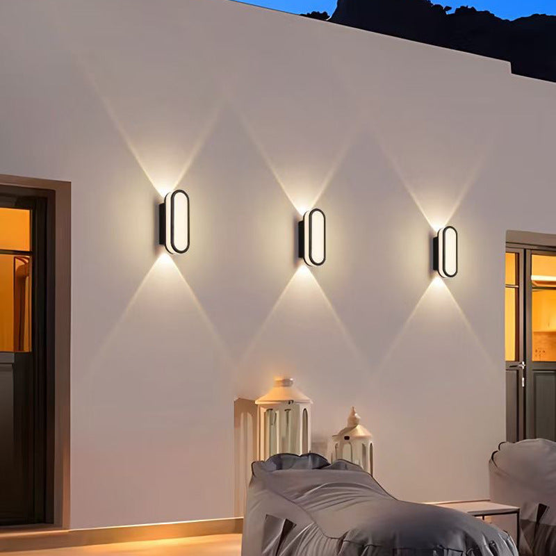 Outdoor LED Wall Lamp Modern Up Down Light with IP65 Rating