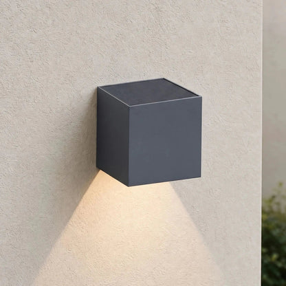 Outdoor Solar Wall Light Minimalist Cube with Motion Sensor and 3 Light Colors