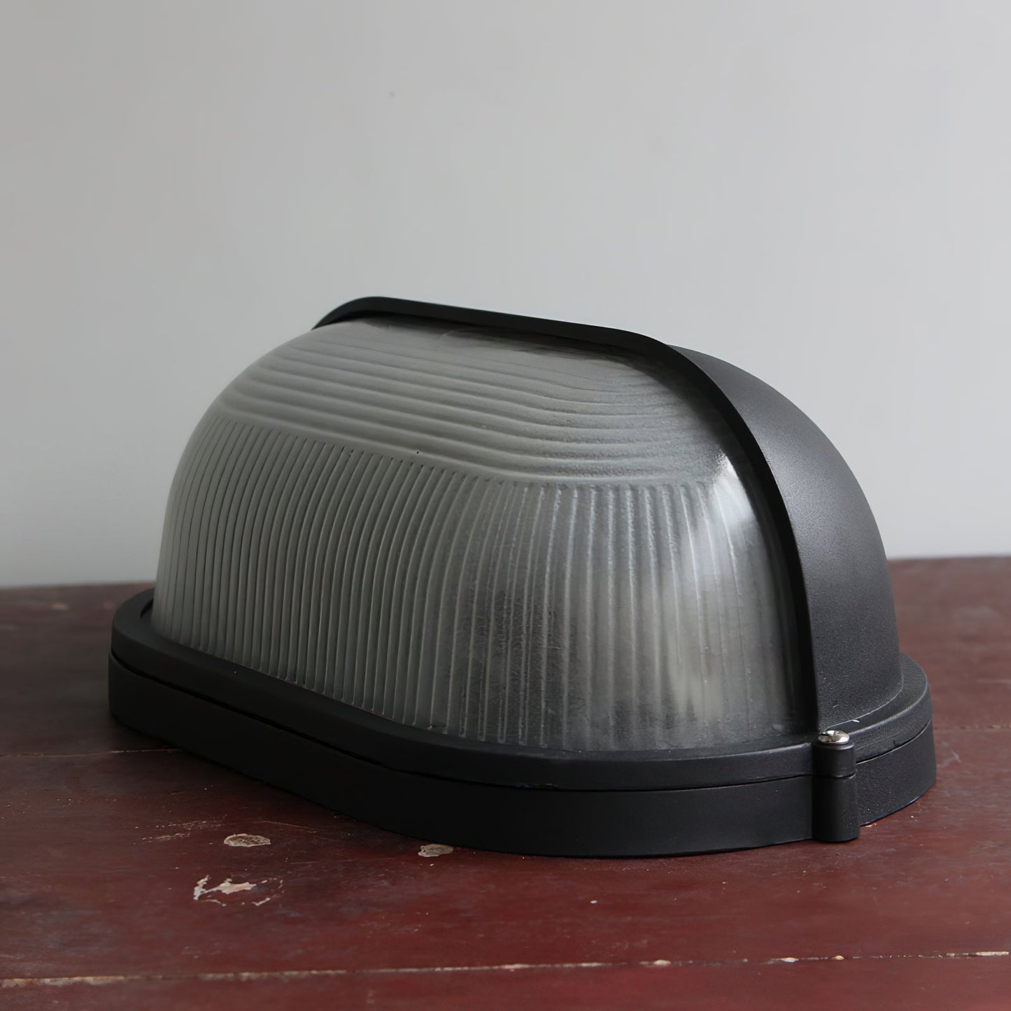 Outdoor Wall Lamp Industrial Retro with Oval Frosted Glass Cover