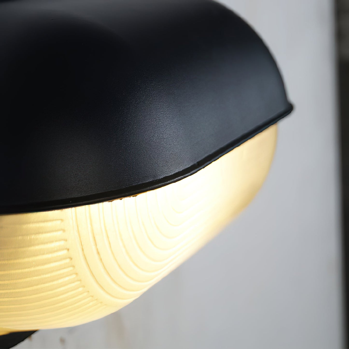 Outdoor Wall Lamp Industrial Retro with Oval Frosted Glass Cover