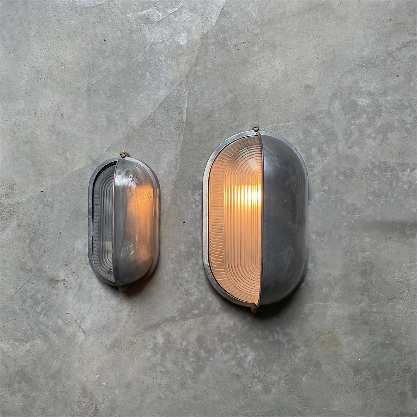 Outdoor Wall Lamp Industrial Retro with Oval Frosted Glass Cover