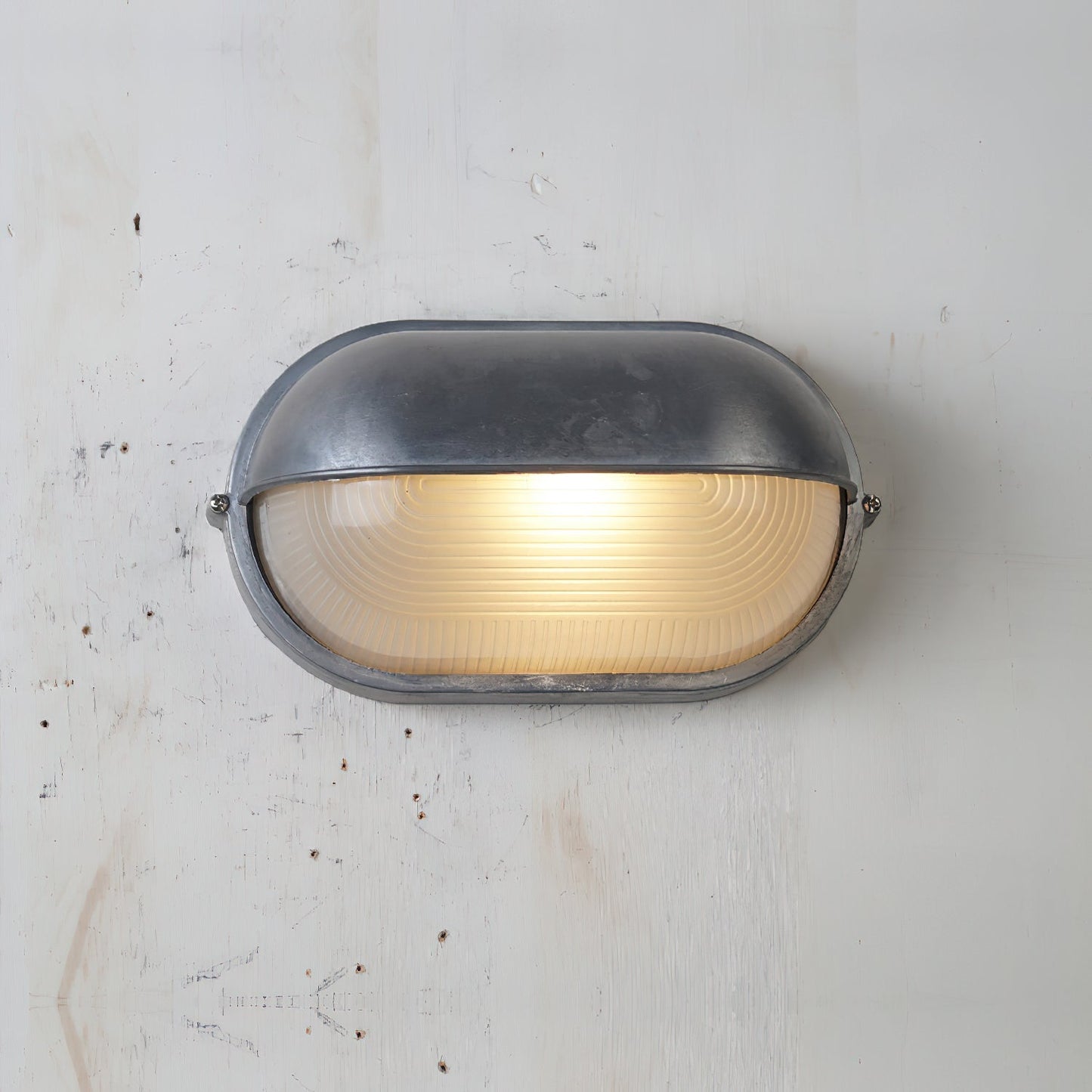 Outdoor Wall Lamp Industrial Retro with Oval Frosted Glass Cover