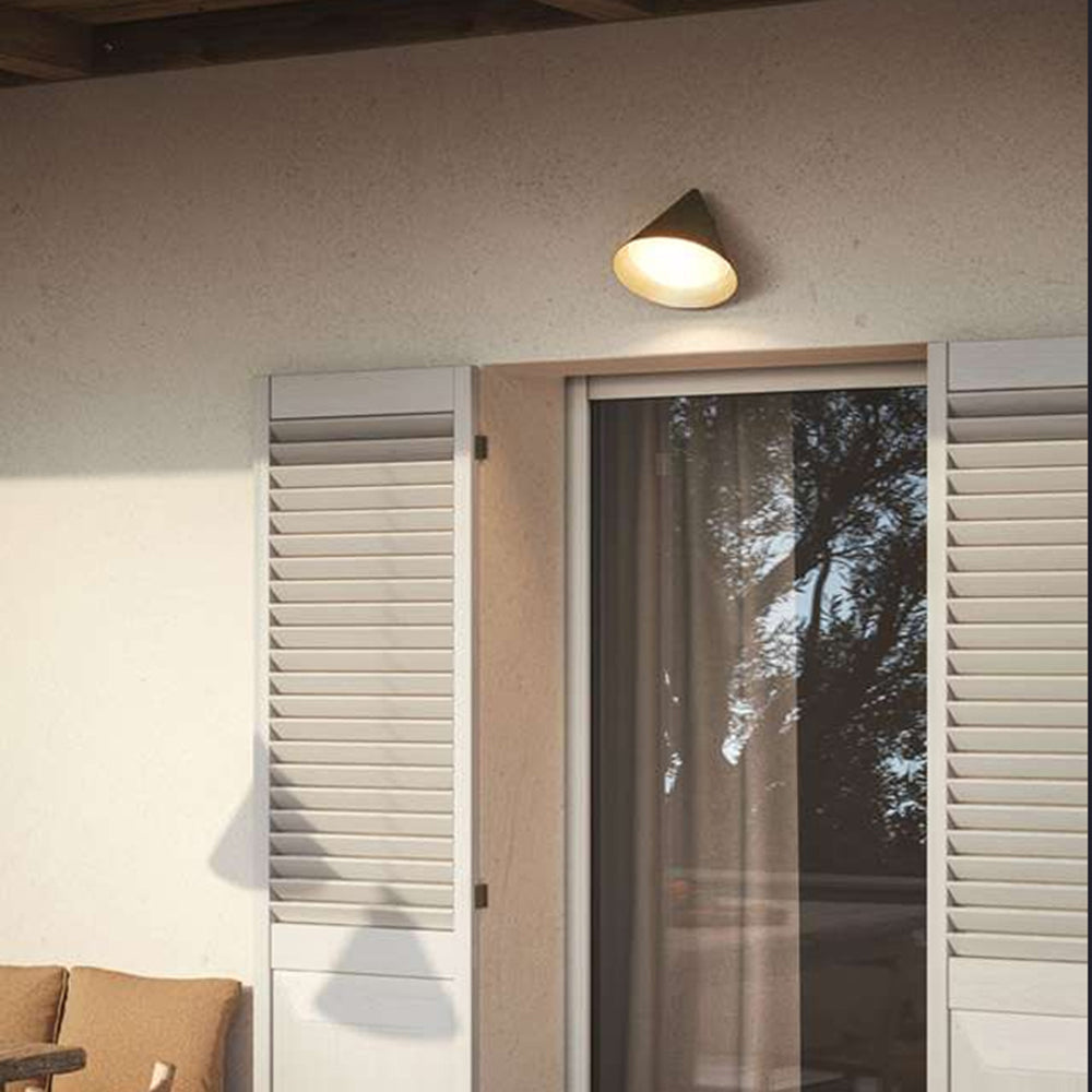 Outdoor Wall Lamp Minimalist Cone Shade with Curved Arm