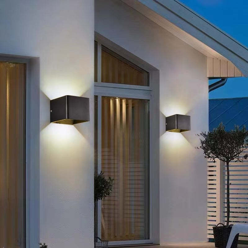 Outdoor Wall Lamp Modern Cube LED Up and Down with Adjustable Beam Angle