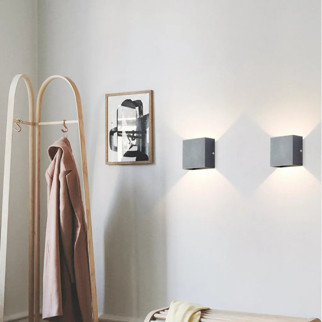 Outdoor Wall Lamp Modern Cube LED Up and Down with Adjustable Beam Angle