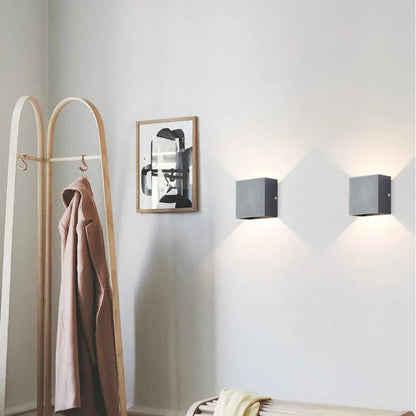 Outdoor Wall Lamp Modern Cube LED Up and Down with Adjustable Beam Angle