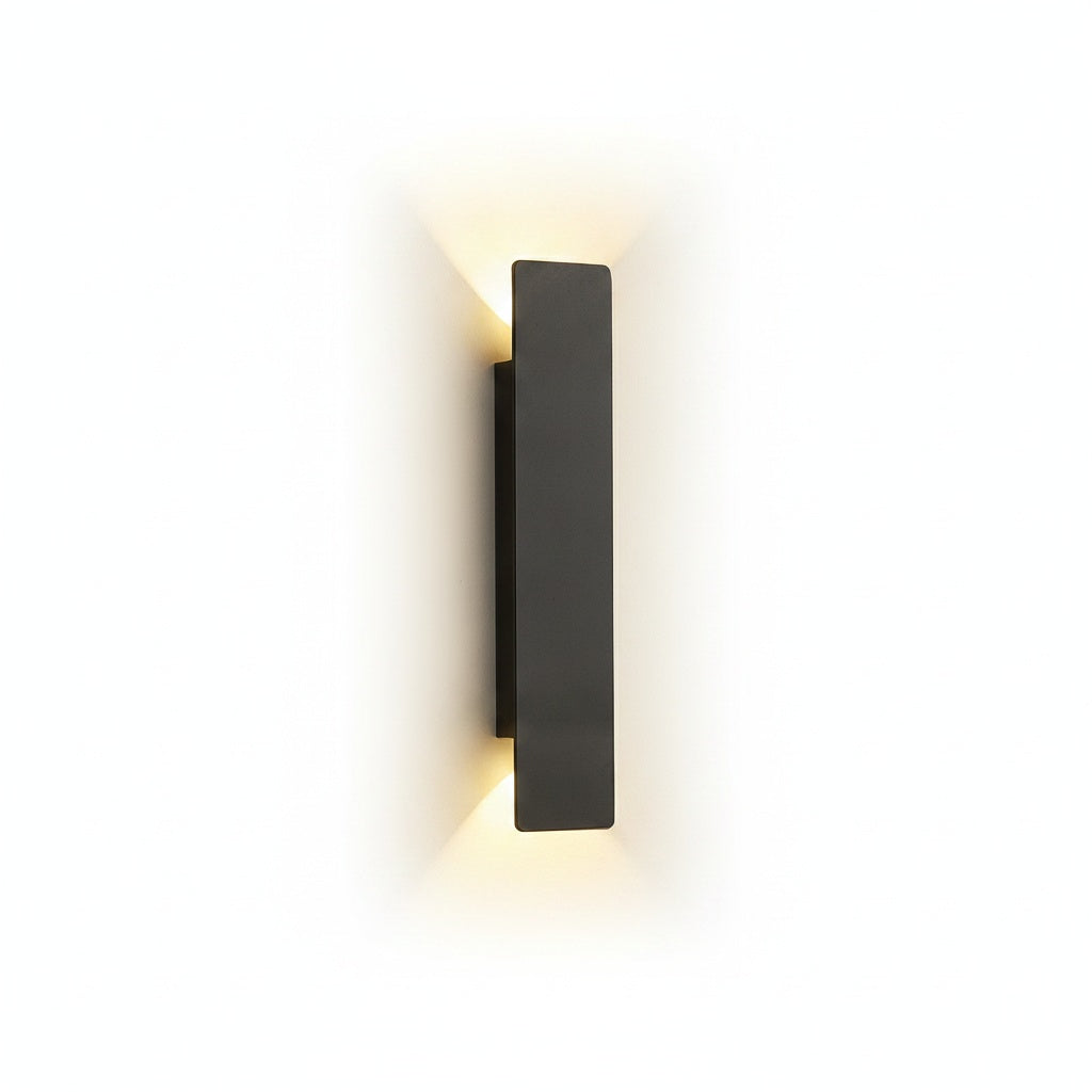 Outdoor Wall Lamp Modern LED Up Down Light with IP65 Rating