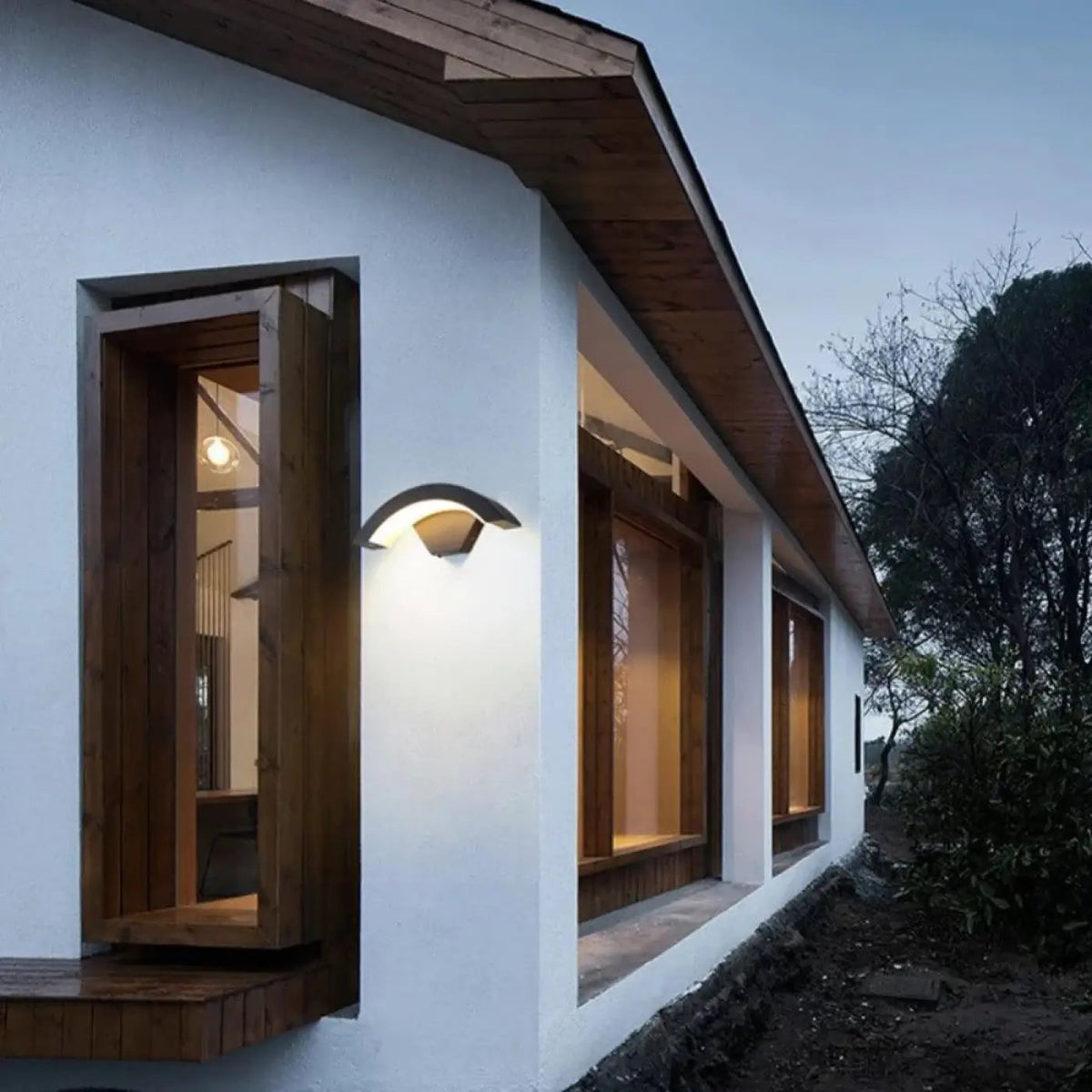 Outdoor Wall Lamp Modern with Arch Design and Integrated LED