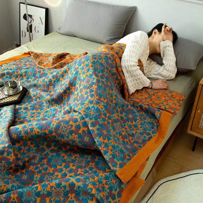 Patterned Six-Layer Quilt with Contrast Border