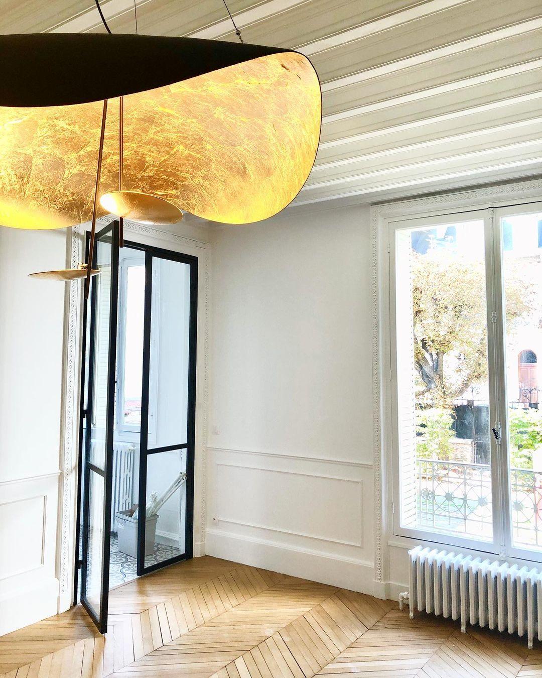 Pendant Lamp Art Deco with Curved Wave Shade and Integrated LED