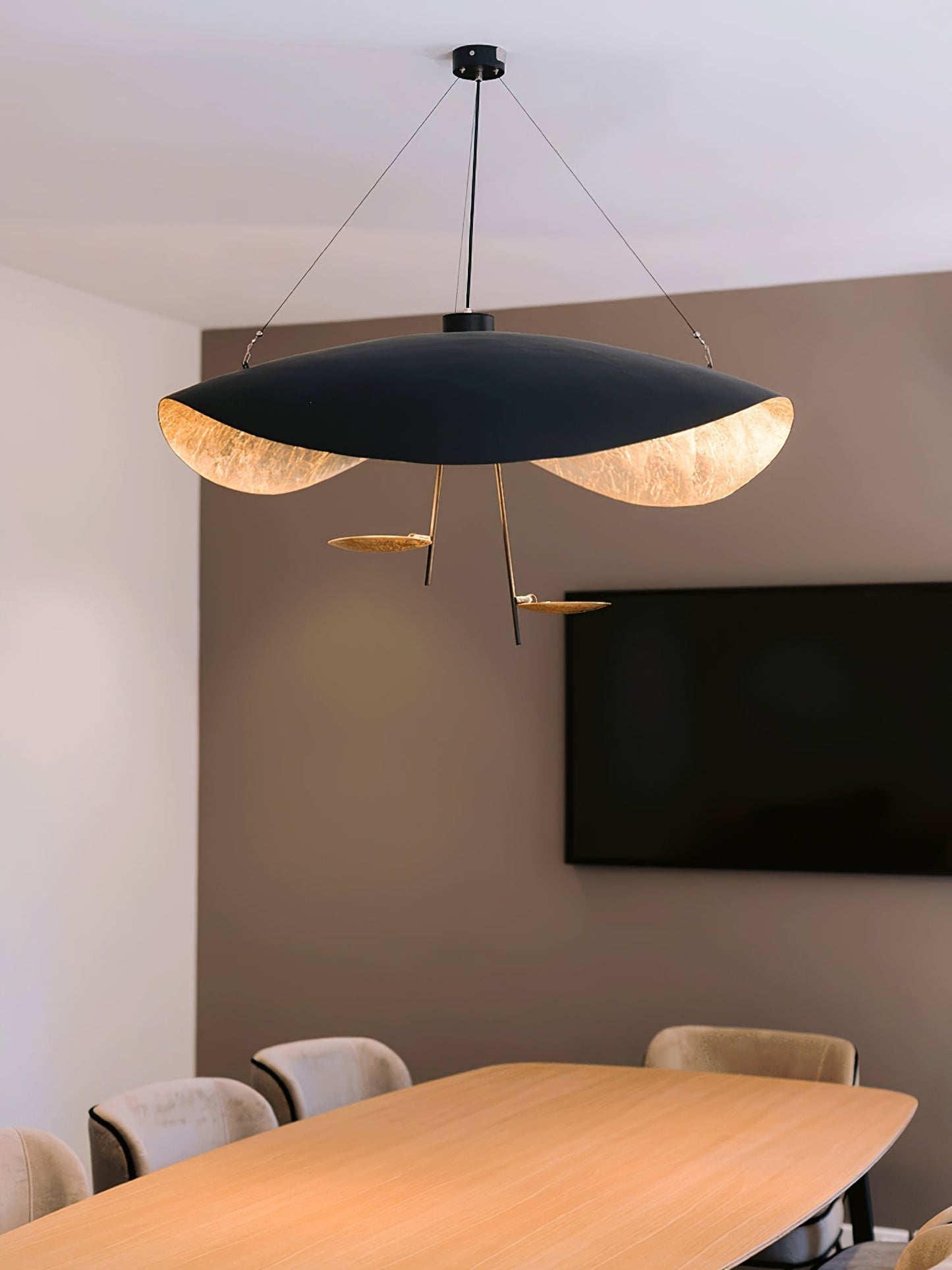 Pendant Lamp Art Deco with Curved Wave Shade and Integrated LED