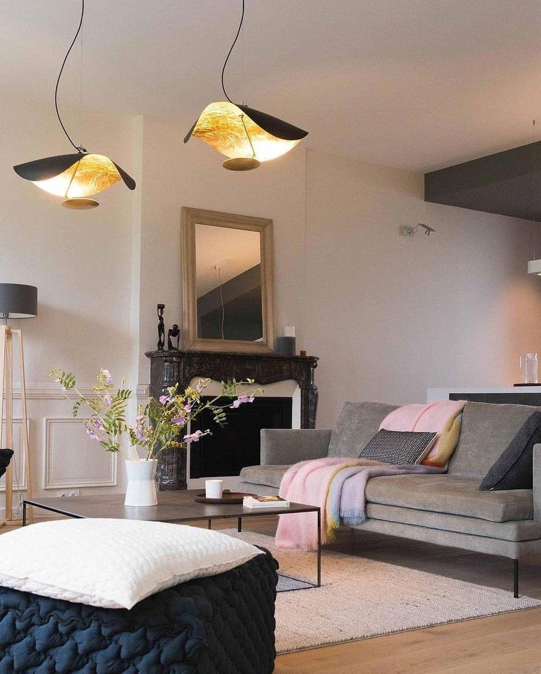 Pendant Lamp Art Deco with Curved Wave Shade and Integrated LED