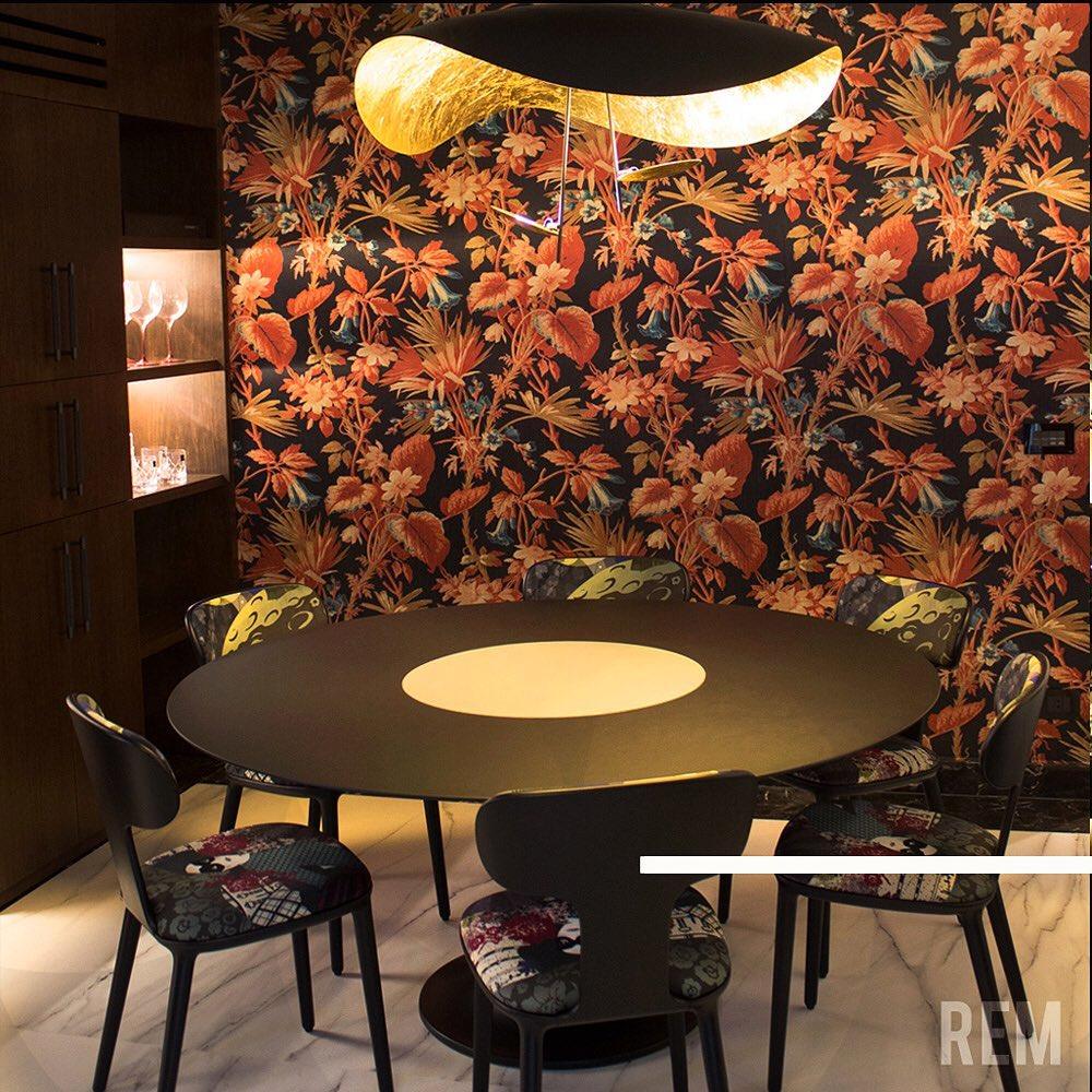 Pendant Lamp Art Deco with Curved Wave Shade and Integrated LED